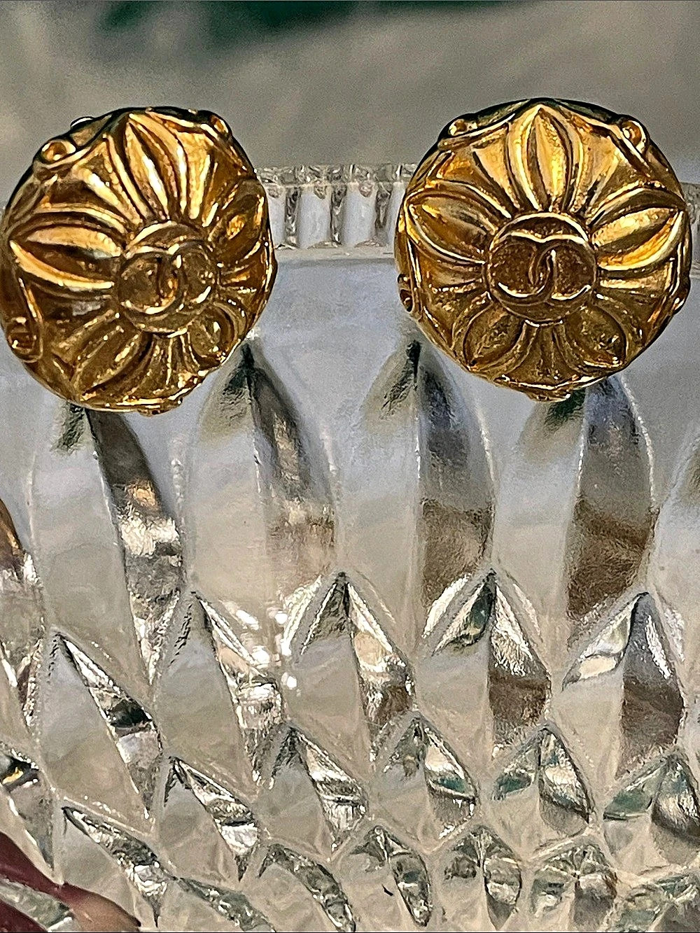 Vintage Chanel Gold Textured Sunburst CC Logo Clip On Statement Earrings